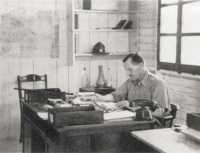 General Freyberg at his 
desk, Maadi Camp