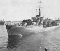 HMAS Nizam returns to 
Alexandria with troops from Crete