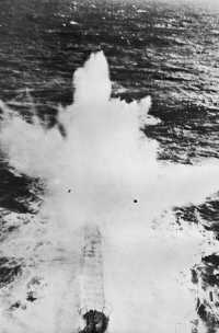 Low-level attack on 
U-boat by Coastal Command Liberator from Iceland, 1942