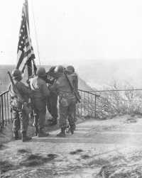 Raising the American flag 
atop the Lorelei overlooking the Rhine gorge