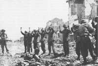 Disarming German prisoners 
at Cisterna