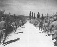 Infantrymen entering Po 
Valley