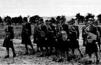 Service gas mask with M4 
facepiece worn by women in training at Camp Breckinridge, Kentucky