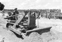 Bulldozer in operation, 3rd 
Army maneuver area, Louisiana, September 1941