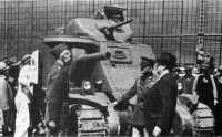 M3 Medium Tank mounting a 
75-mm