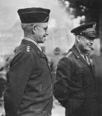 ETO jackets as worn by 
generals Eisenhower and Bradley